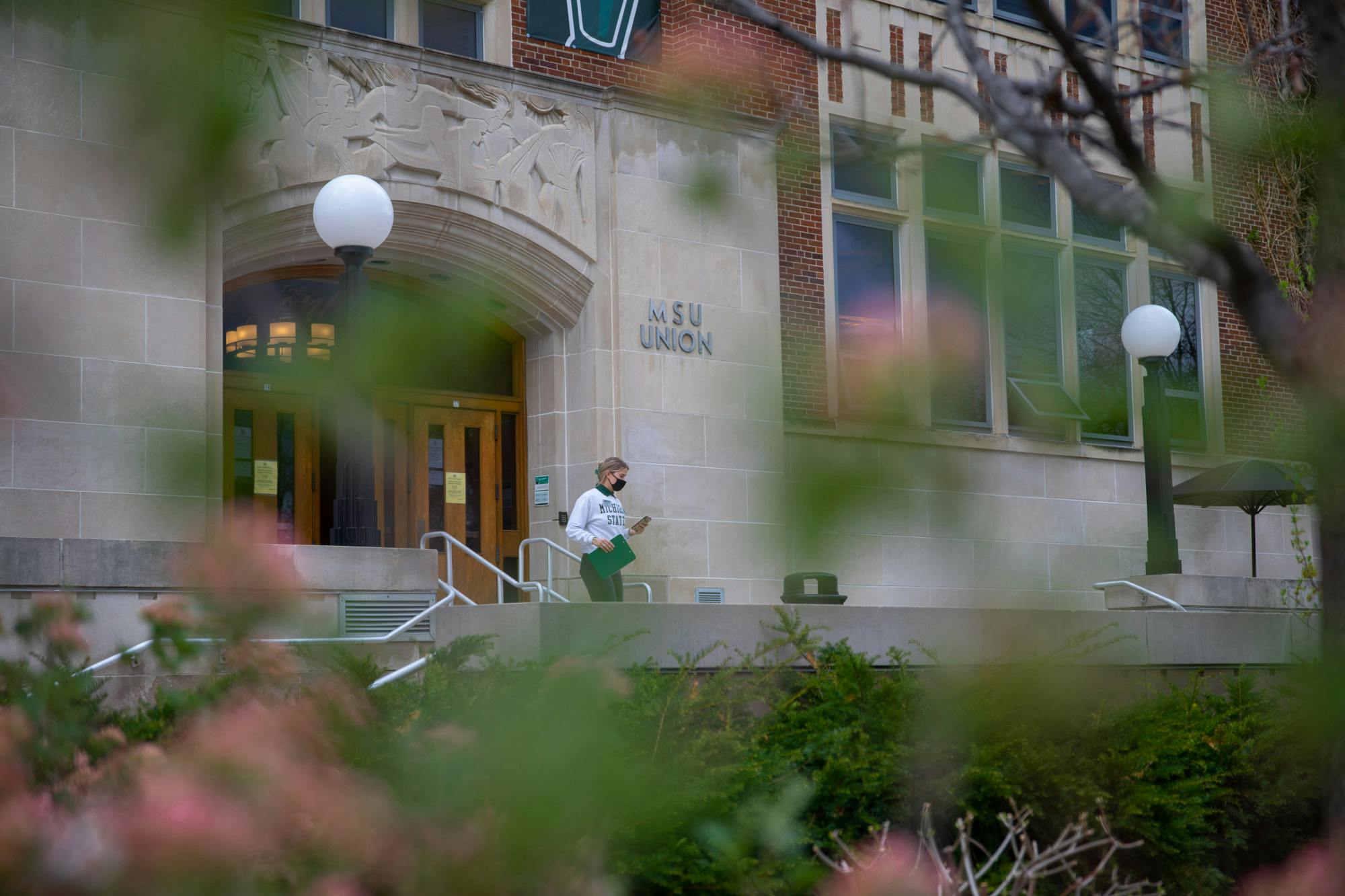 <p>Outside of the MSU Union on Michigan State&#x27;s Campus in East Lansing on April 12, 2021.</p>