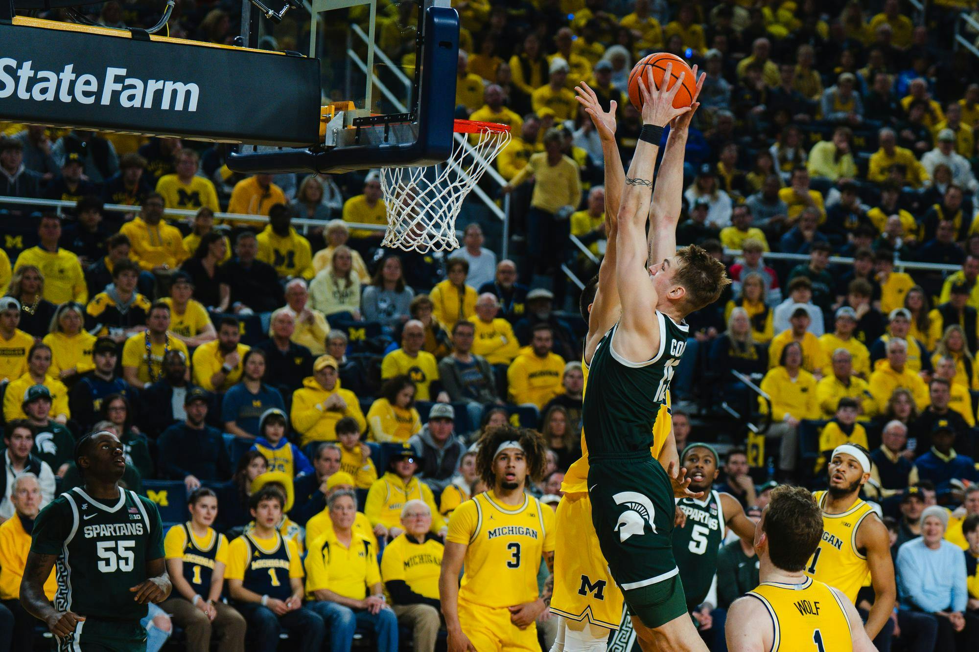MSU and Michigan clash in battle for Big Ten supremacy