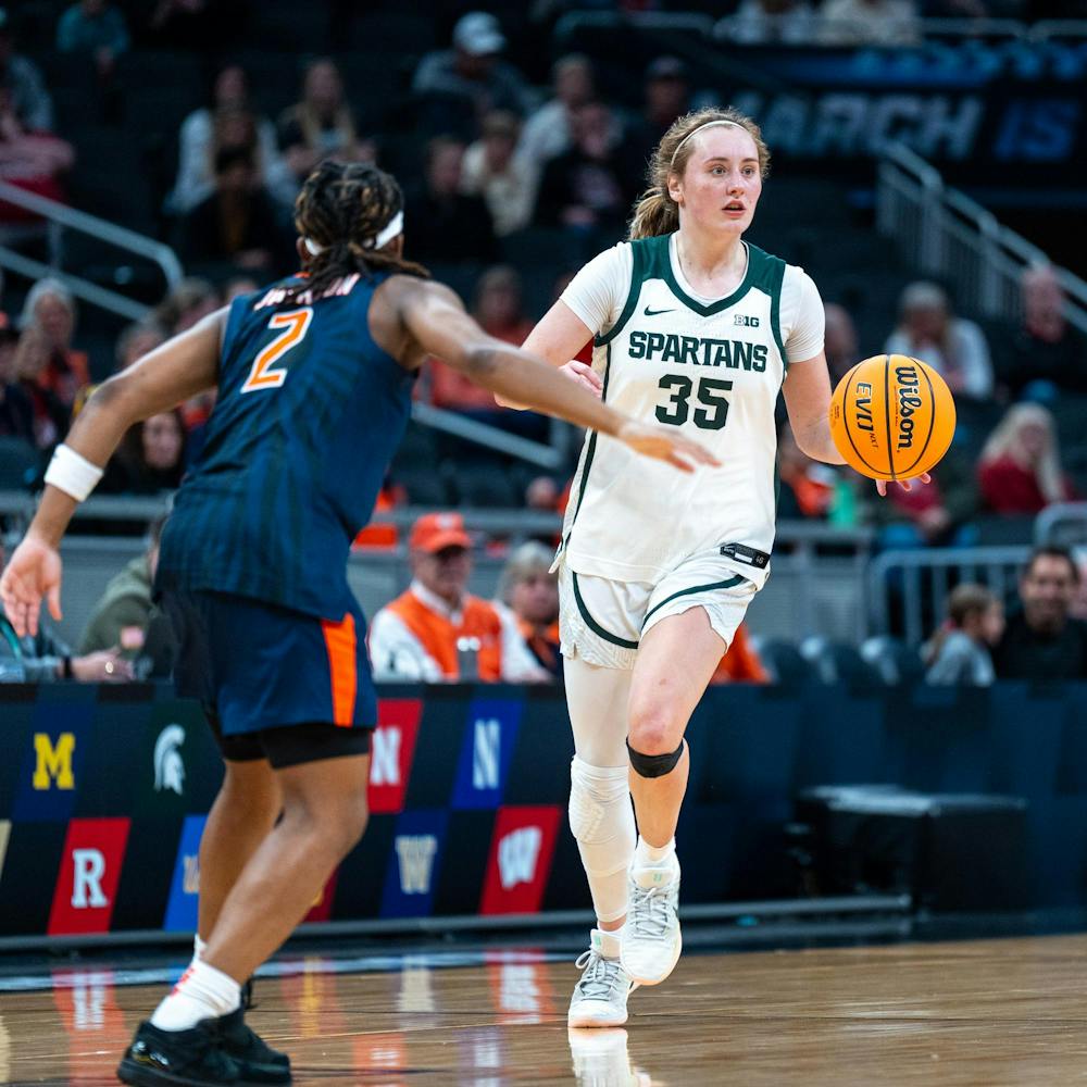 MSU R-So. G, Kennedy Blair (35), dribbles the ball before attacking the net in the Gainbridge Fieldhouse in Indianapolis, IN on March 5, 2026.