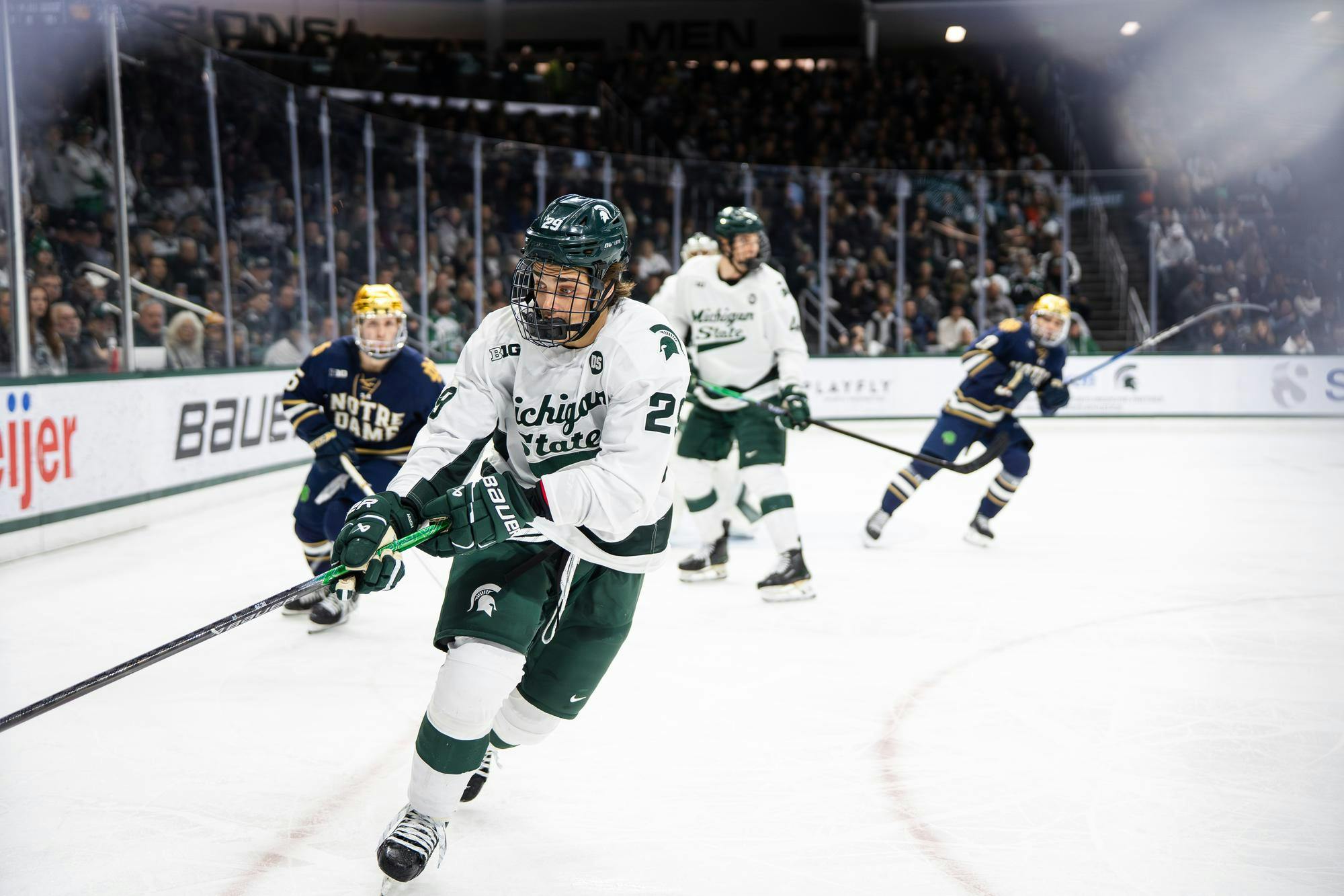 Michigan State sweeps Notre Dame 8-2 Friday night