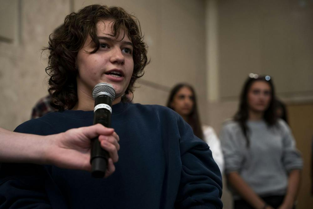 <p>A Michigan State University student asks Abdul El-Sayed a question during a rally at the MSU Union in East Lansing, Mich., on Sept. 11, 2026.</p>