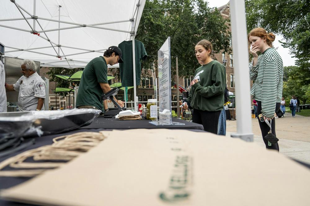 <p>Michigan State students order food from the MSU Culinary pop-up in the MSU Union courtyard in East Lansing, Mich., on Wednesday, Sept. 16, 2026.</p>