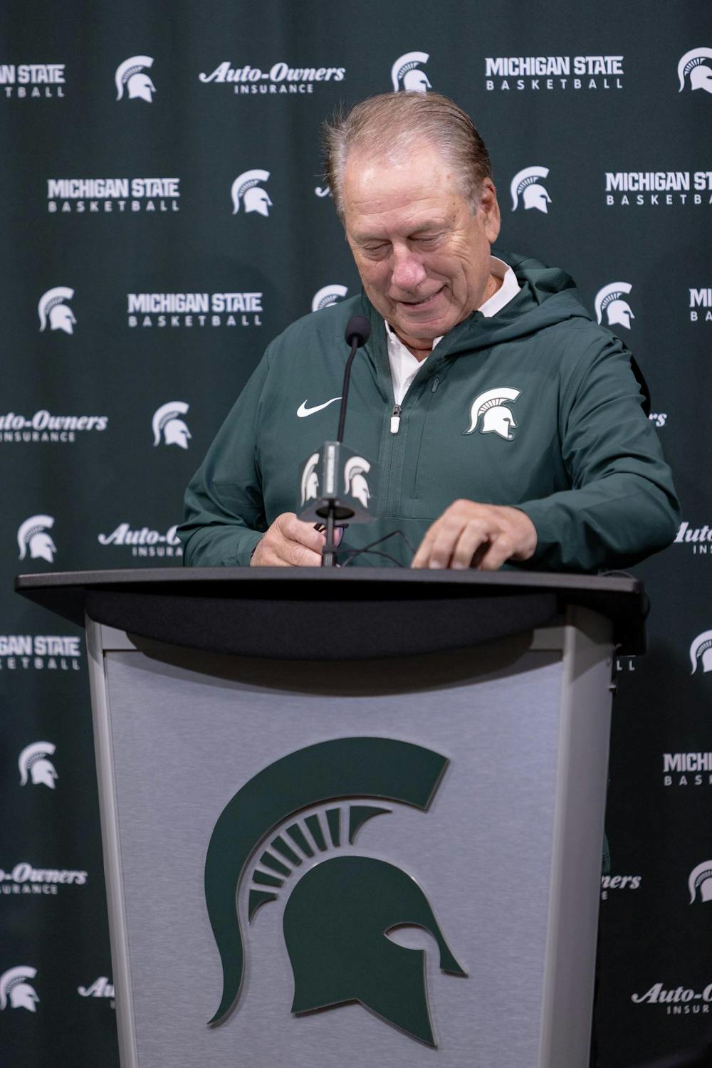 <p>Michigan State head men's basketball coach Tom Izzo prepares to speak at the first day of practice press conference at the Breslin Center in East Lansing, Mich., on Tuesday, Sept. 22, 2026.</p>