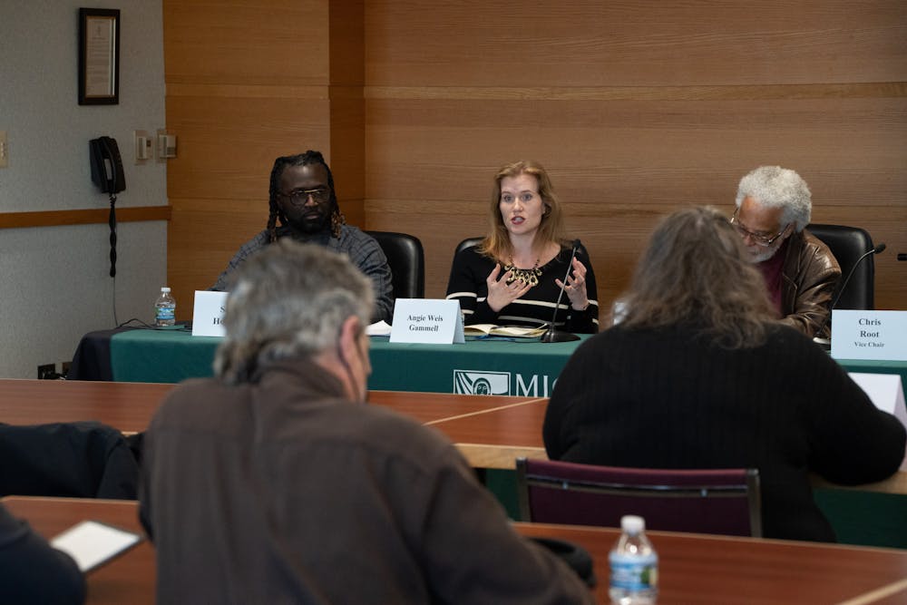 Angie Weis Gammell speaking at the East Lansing Police oversight committee held at  the MSU Law College building on Mar. 29, 2023.