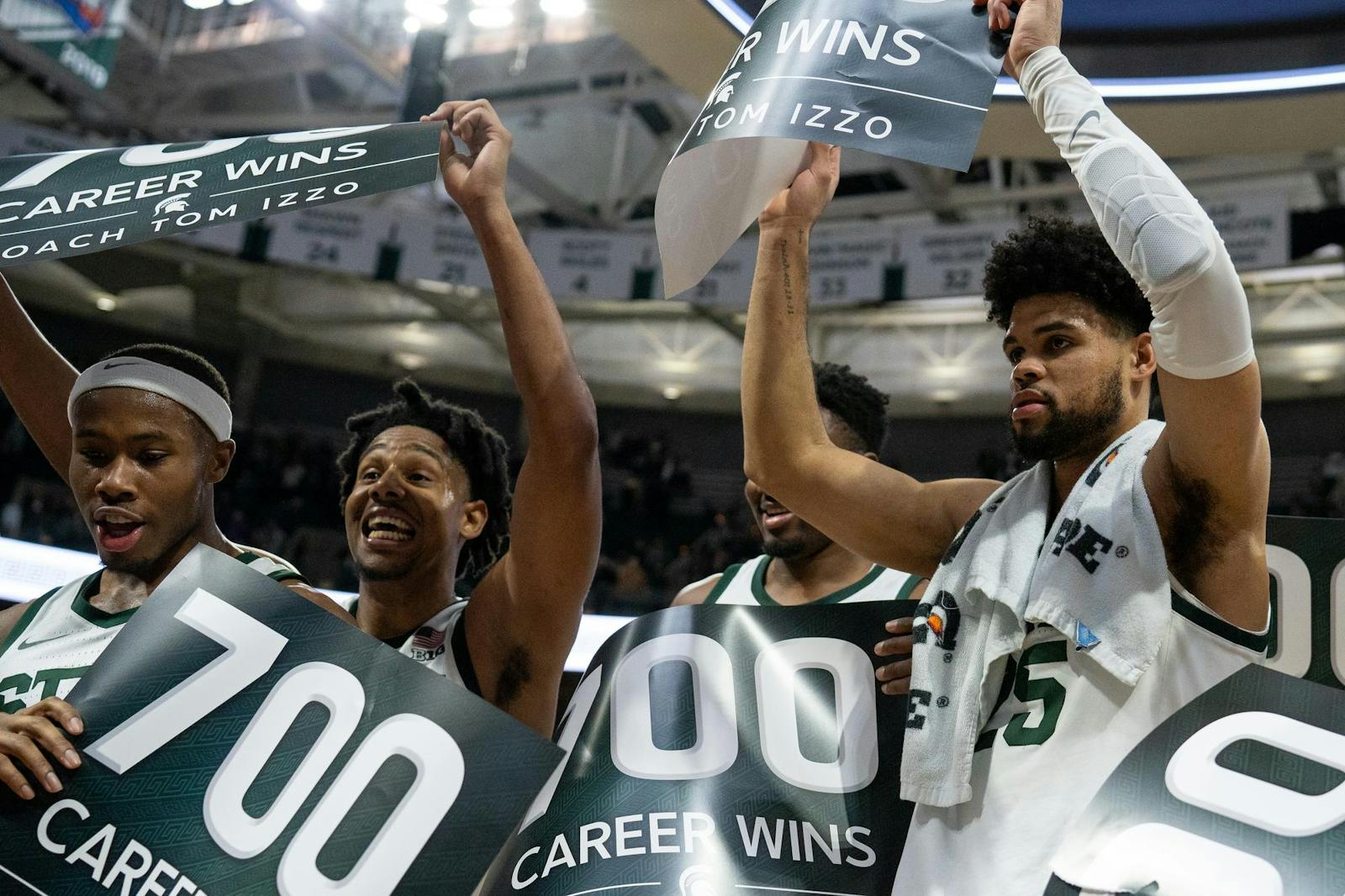 Tom Izzo Logs 700th Career Win With Birthday Victory Over Michigan The State News