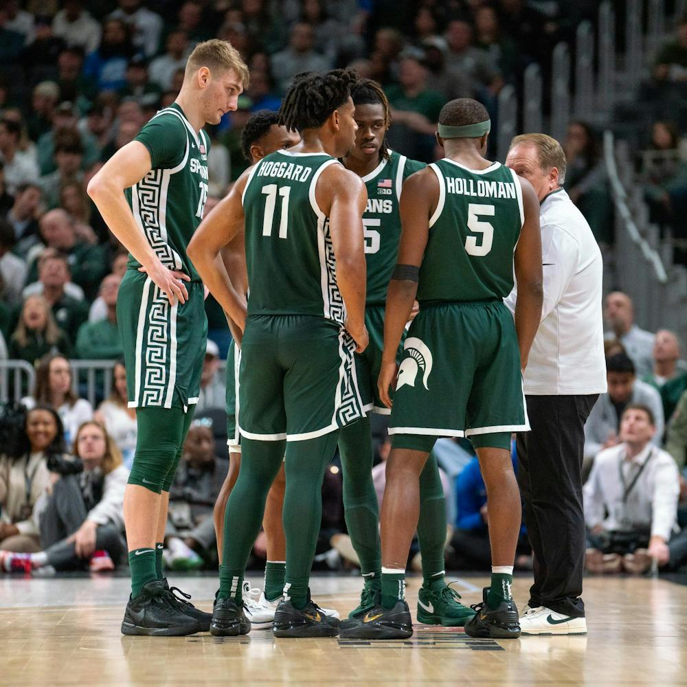 <p>Coach Tom Izzo speaking with his team during a game against Baylor University at the Little Caesar’s Arena on Dec. 16, 2023. The Spartans would defeat No. 6 ranked Baylor 88-64.</p>