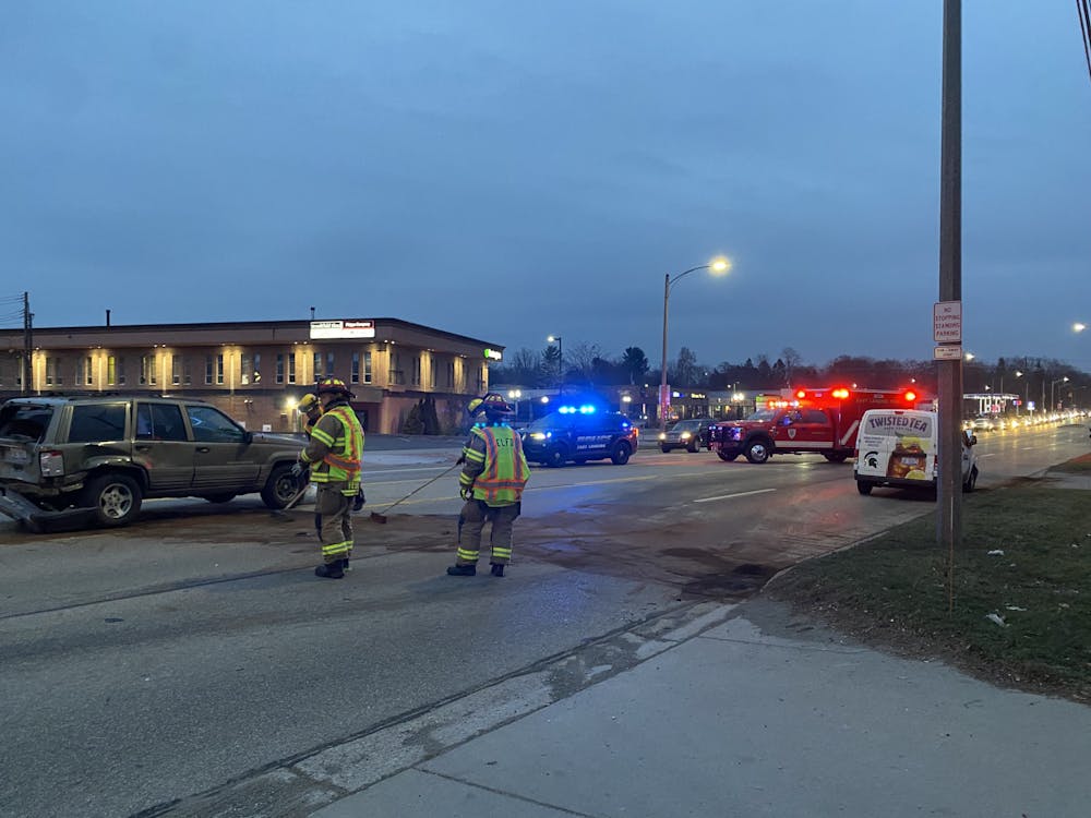 <p>A car crash on Grand River Avenue briefly stopped traffic on Tuesday evening.</p>