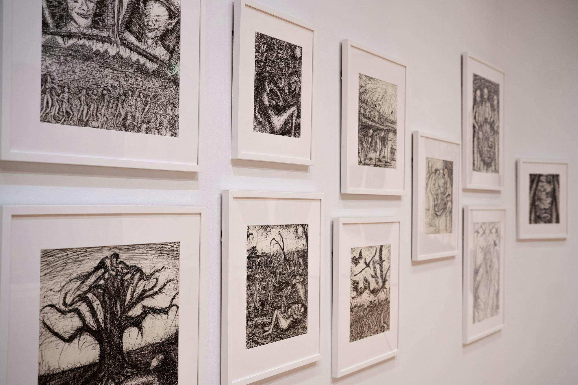 040225-mk-echosofwarelibroad-05