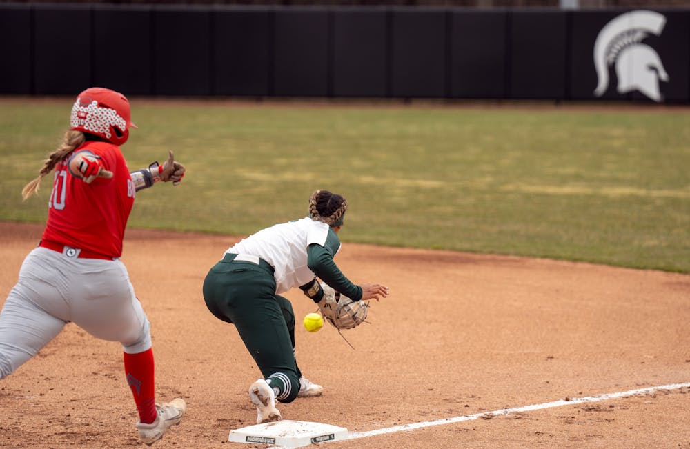 <p>Junior Camryn Wincher makes a put-out at first base. Msu lost to Ohio State 2-1 on April 3, 2022.</p>