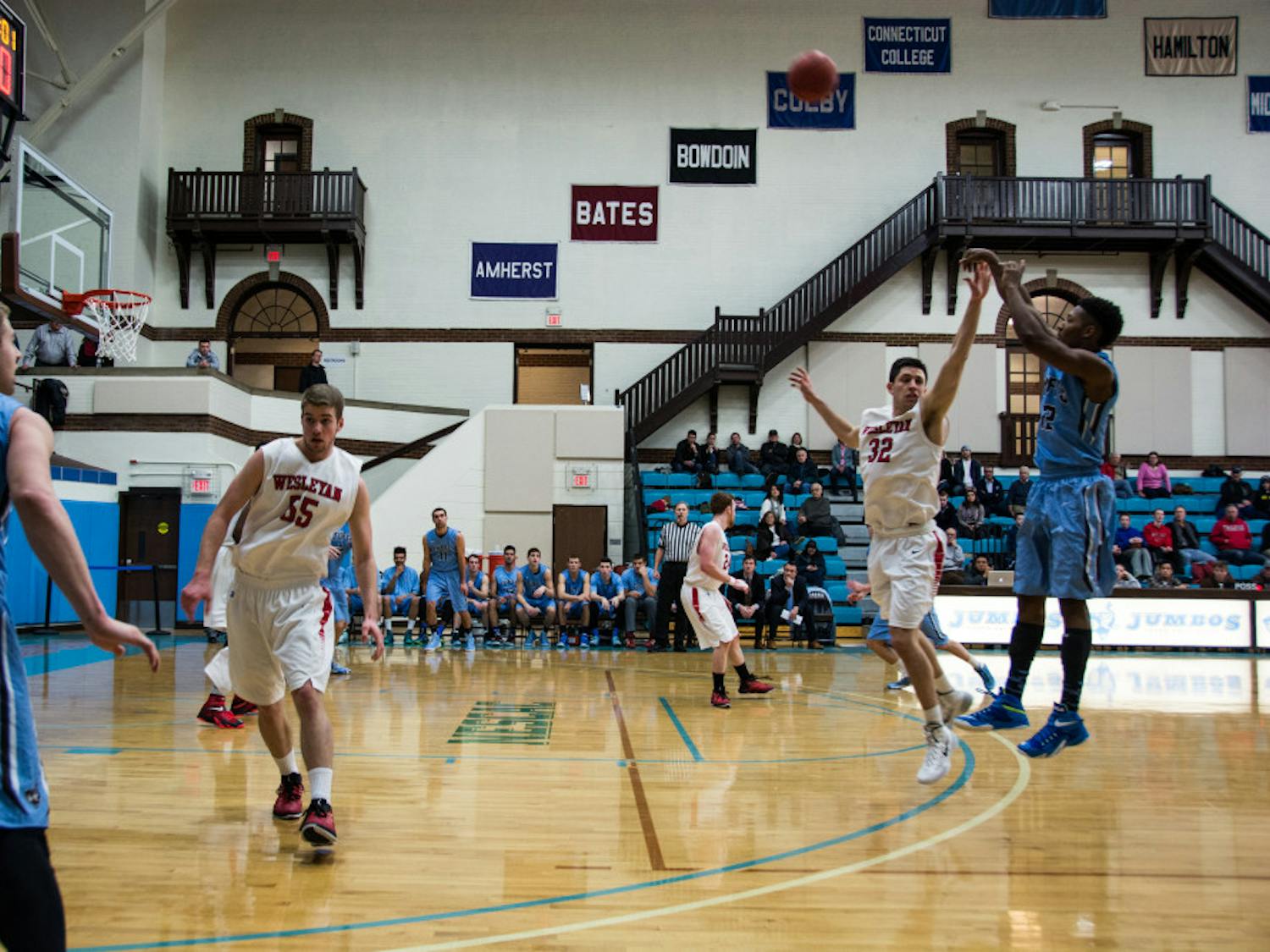 2015-01-30-Mens-Basketball-Wesleyan-010