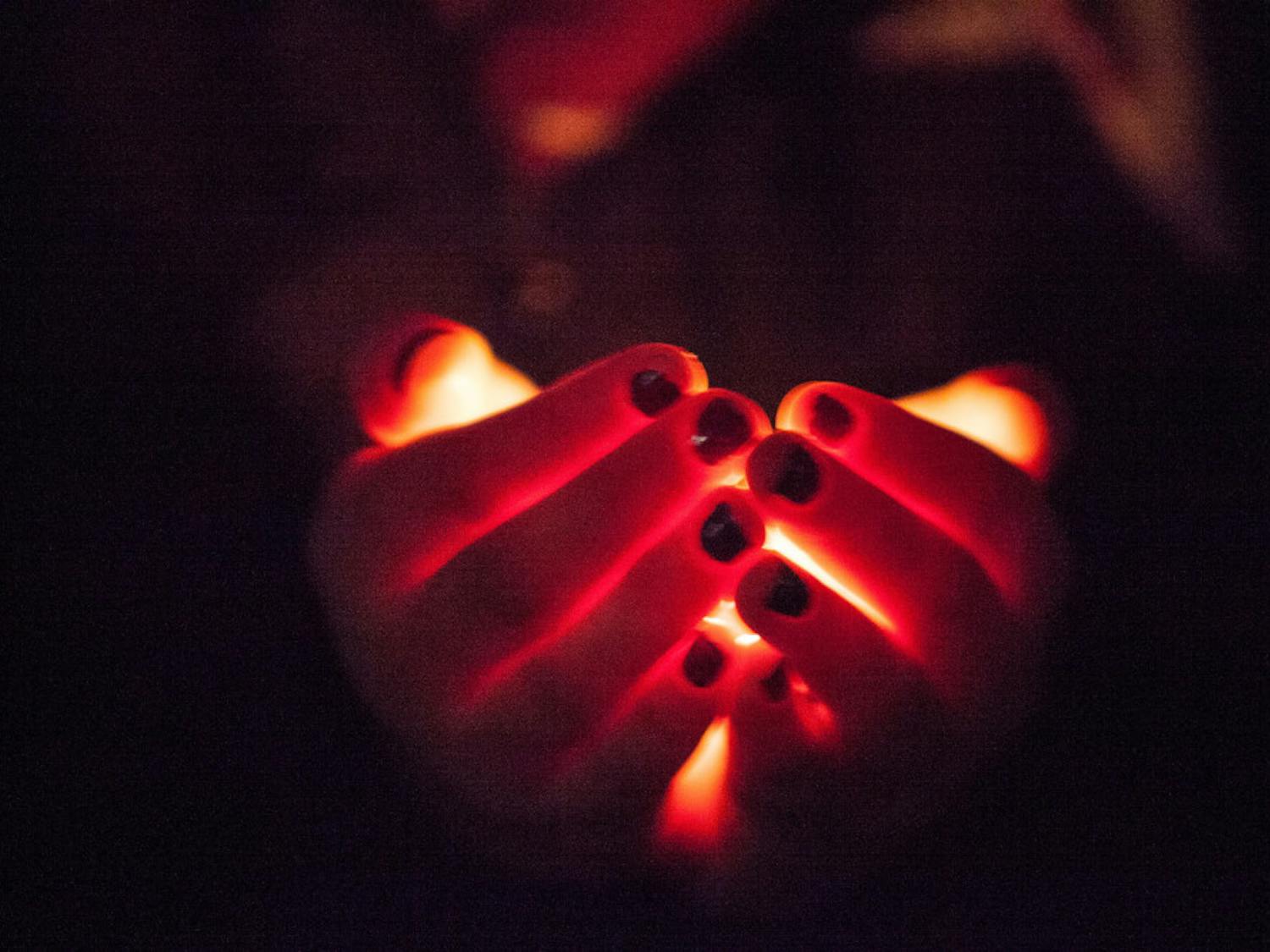 2014-10-20-Vigil-for-Israeli-Palestinian-Peace-9