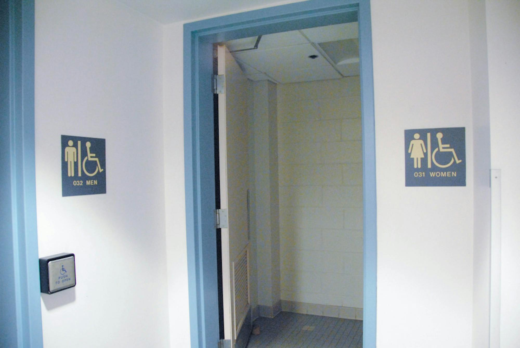 2015-02-08-gendered-bathrooms-1