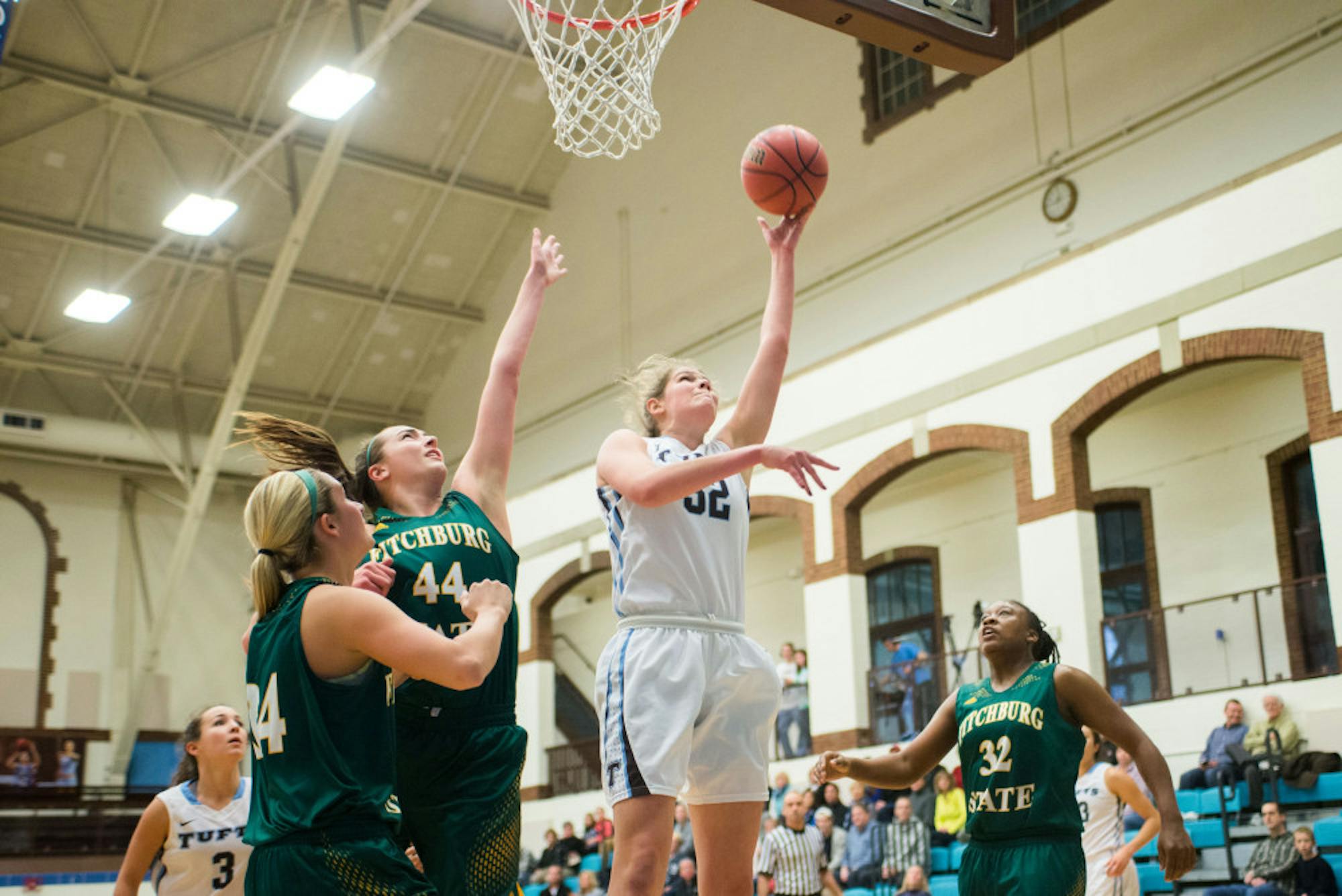 2014-12-06-Womens-Basketball-vs.-Fitchburg-State-7