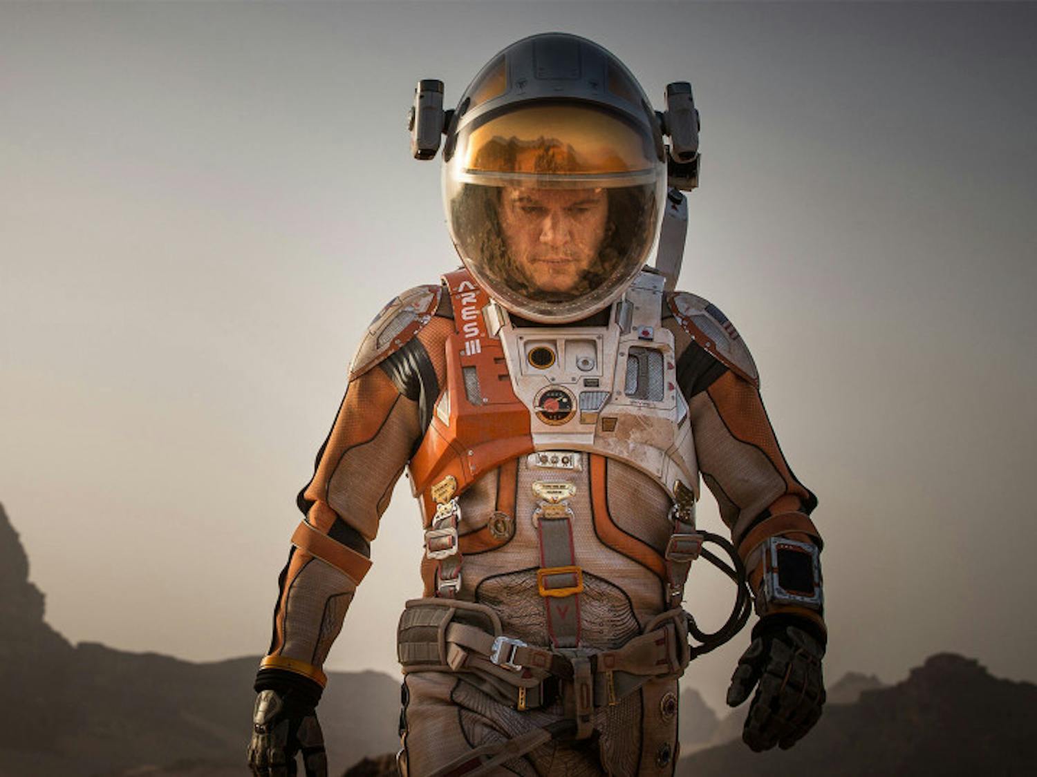MOMS-CSM-MOVIE-REVIEW-THE-MARTIAN-2-MCT