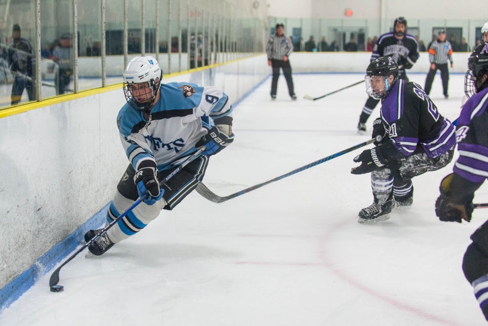 2017-02-10-Tufts-Mens-Ice-Hockey-at-Amherst-030-1