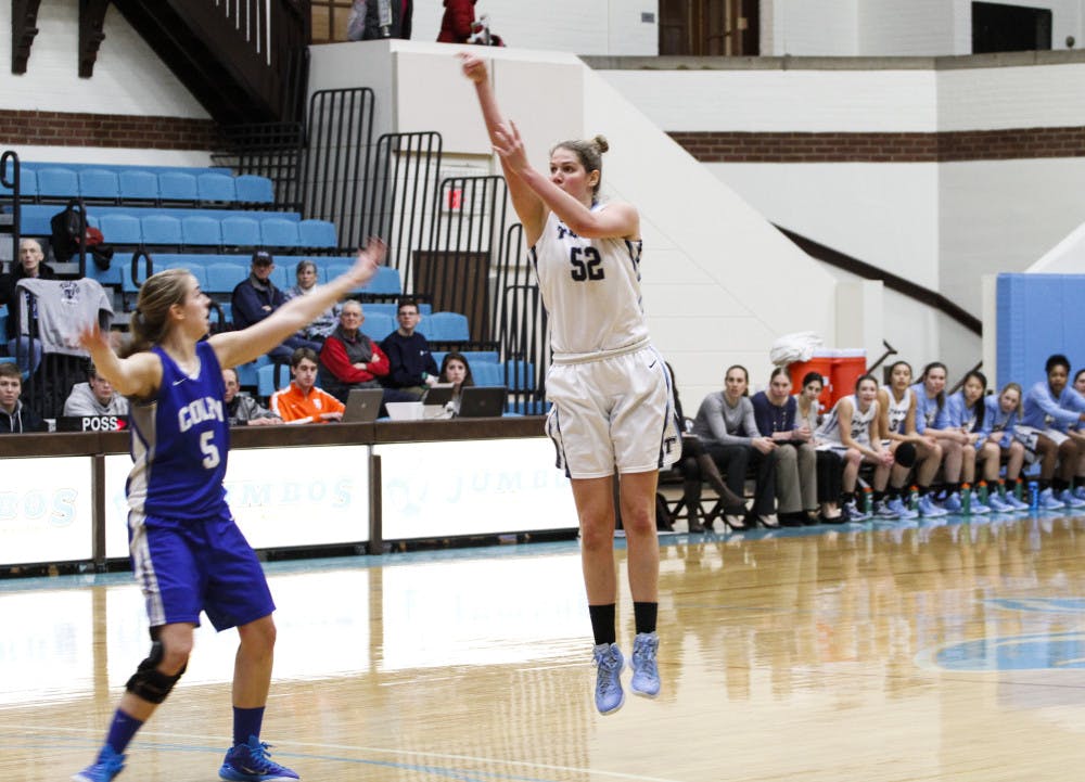 2015-02-13-WBBallvsColby-11