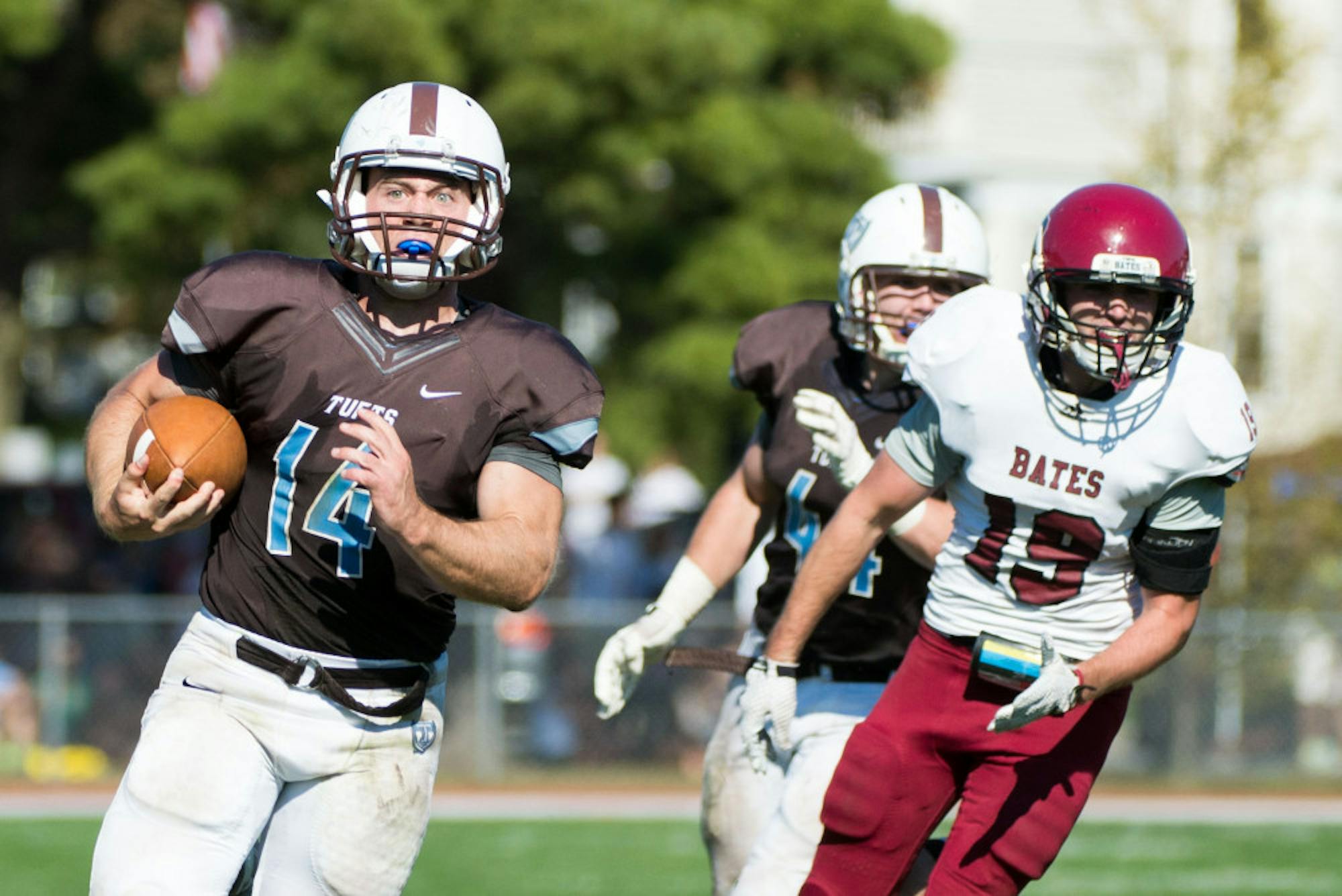 2014-09-27-Tufts-Football-Homecoming-Game-43