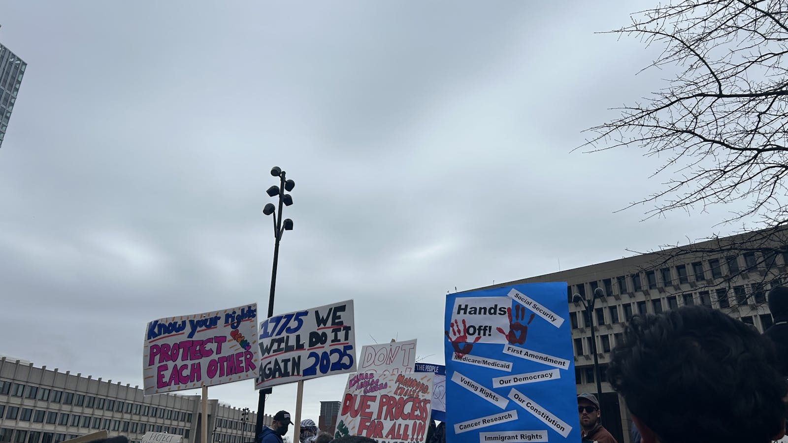 Tens of thousands of people gather at ‘Hands Off’ rally in Boston - The ...