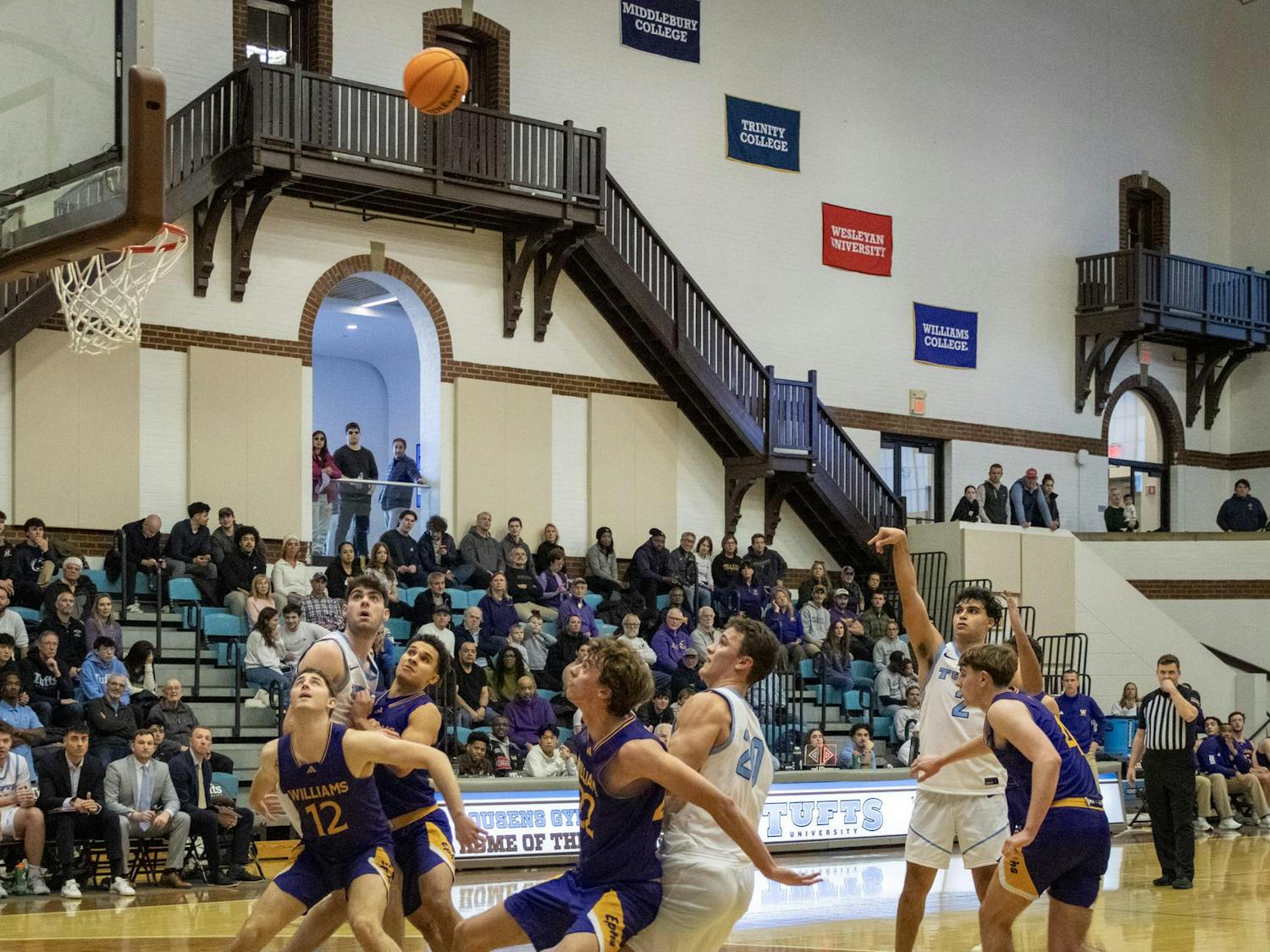 Morakis Basketball v Williams