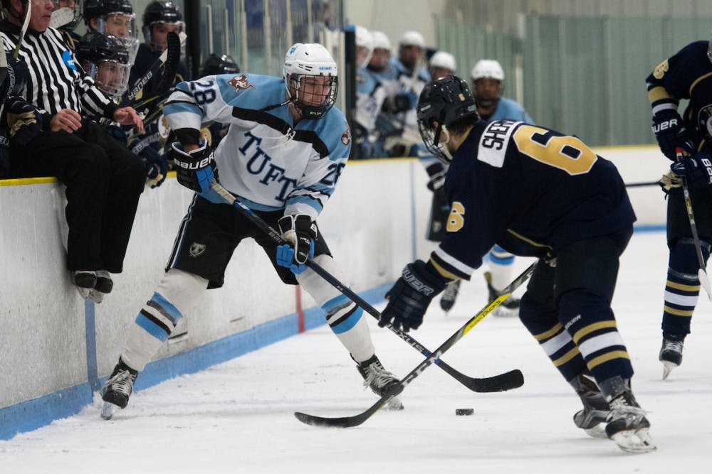 2016-11-18-Ice-Hockey-vs-Trinity-174848