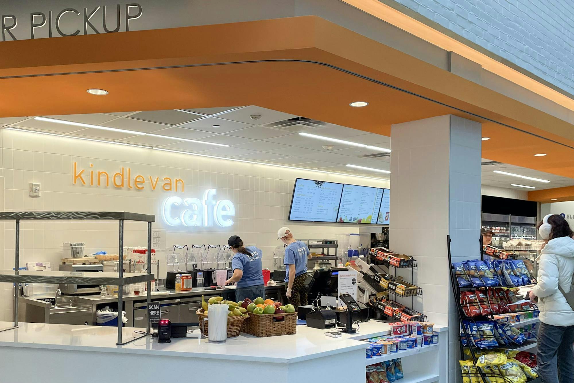 kindlevan tufts dining 2024.jpg