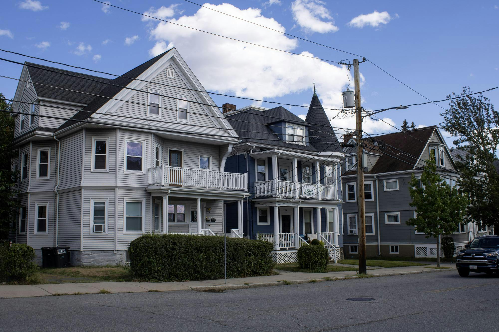 college ave houses .jpg