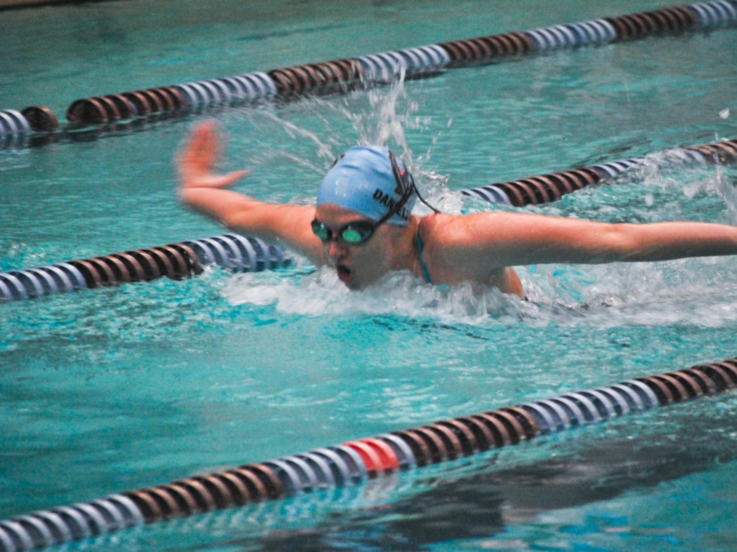 s111414SwimmingPhoto
