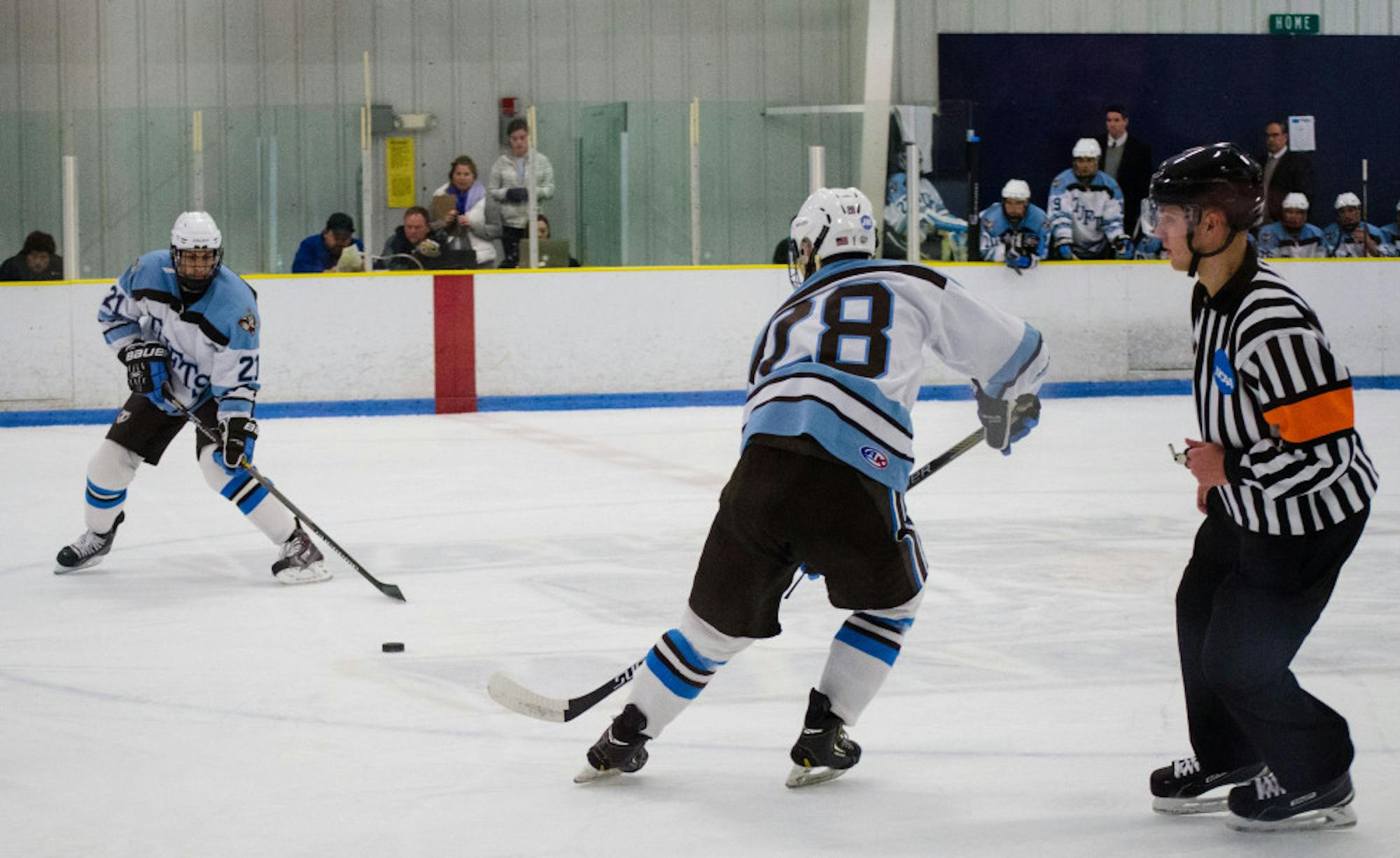 2014-11-16-Tufts-Mens-Ice-Hockey-vs.-Trinity0006-1