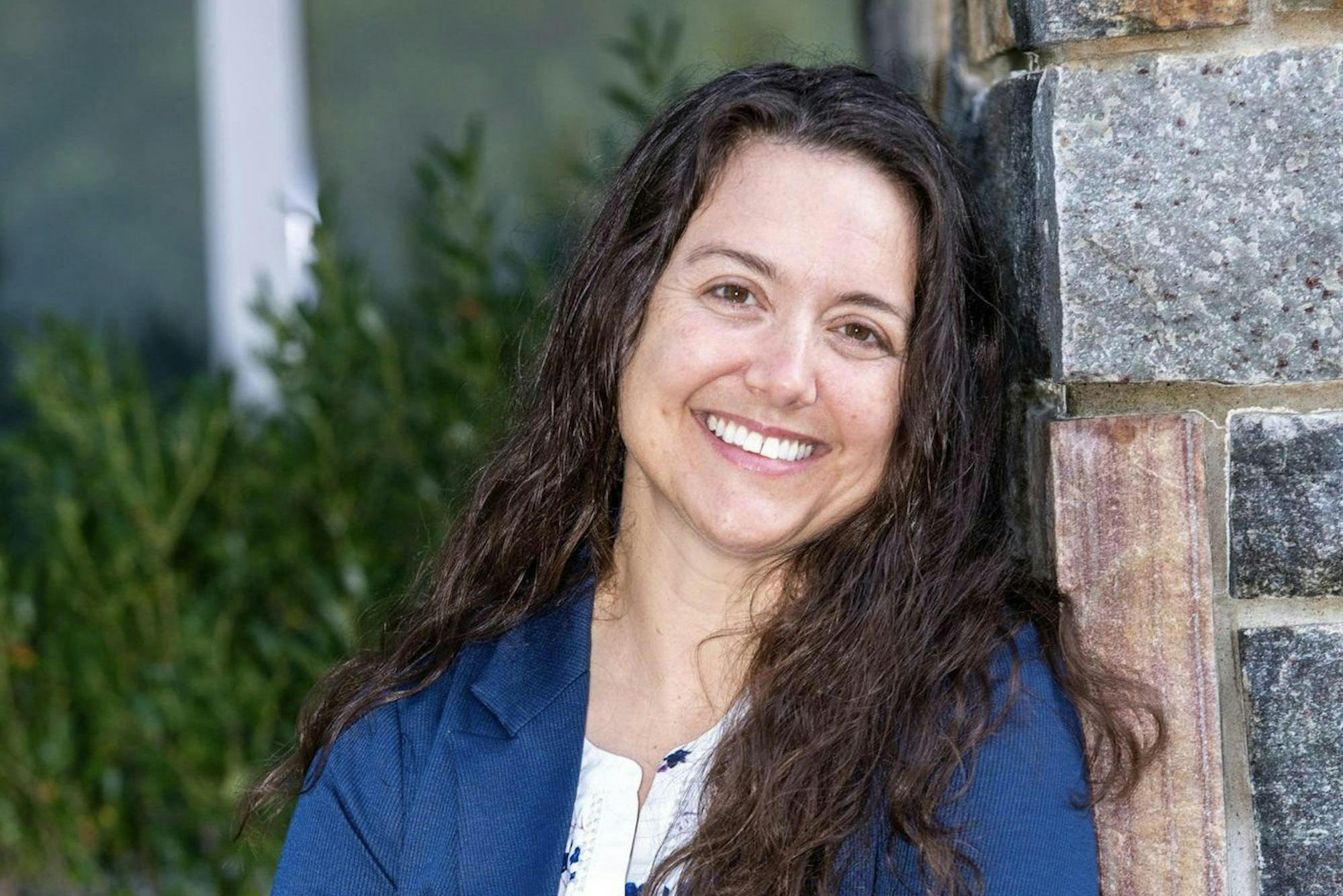 Meet Professor Shelly Peyton, incoming biomedical engineering chair - Vimarsana News
