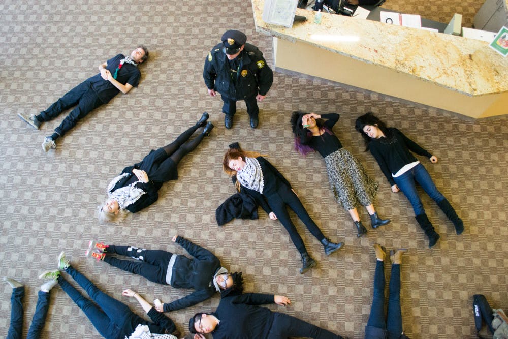 2014-11-10-SJP-Action-539