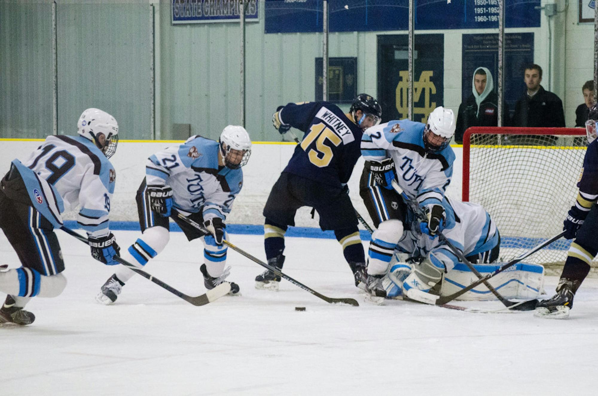 2014-11-16-Tufts-Mens-Ice-Hockey-vs.-Trinity0013