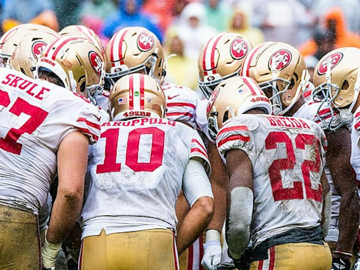 800px-49ers_Offense_2019_cropped