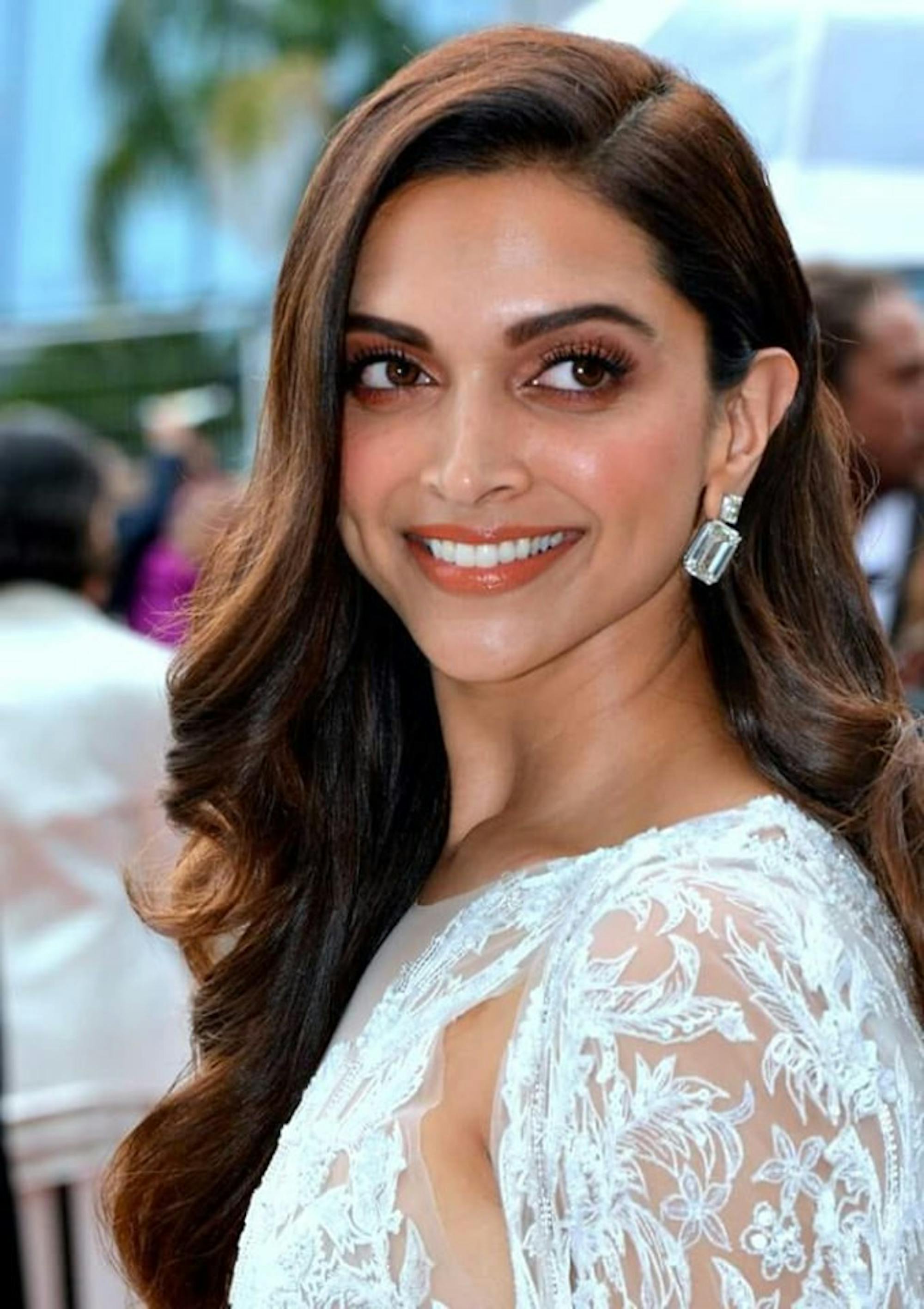 Deepika_Padukone_Cannes_2018