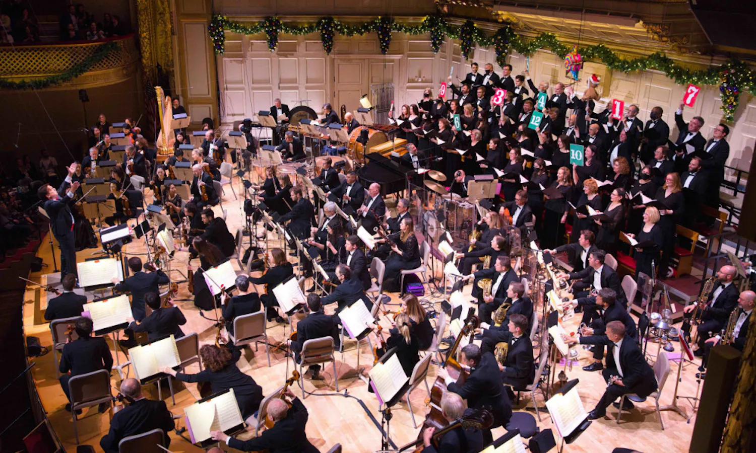 12.1.22-Tanglewood-Festival-Chorus-performs-12-Days-of-Christmas-Hilary-Scott-scaled