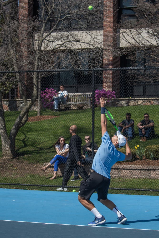 20180428_mens-tennis02