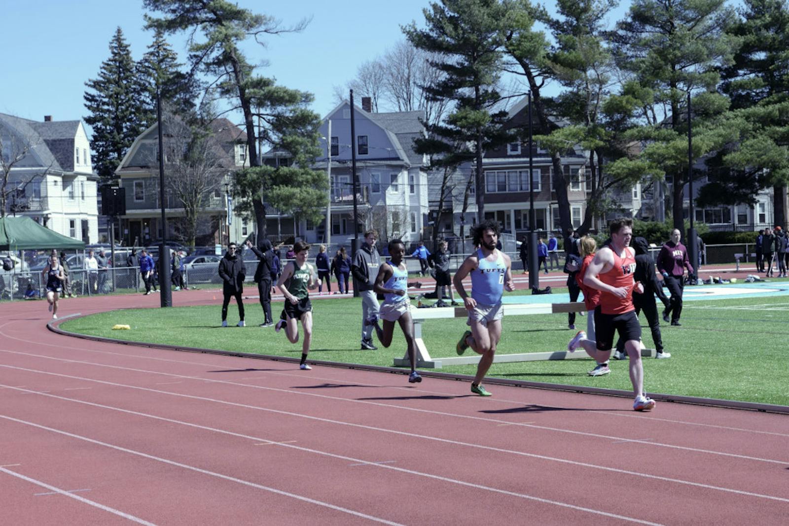 Tufts outdoor track teams have robust start at Snowflake Classic The