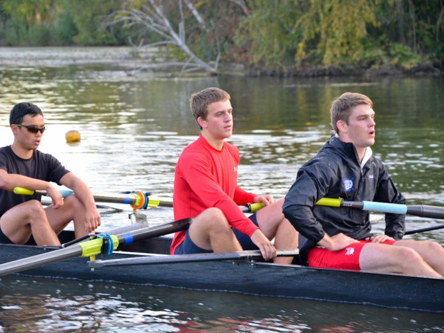 2014-10-09-Tufts_Mens_Varsity_Crew_Practice-8