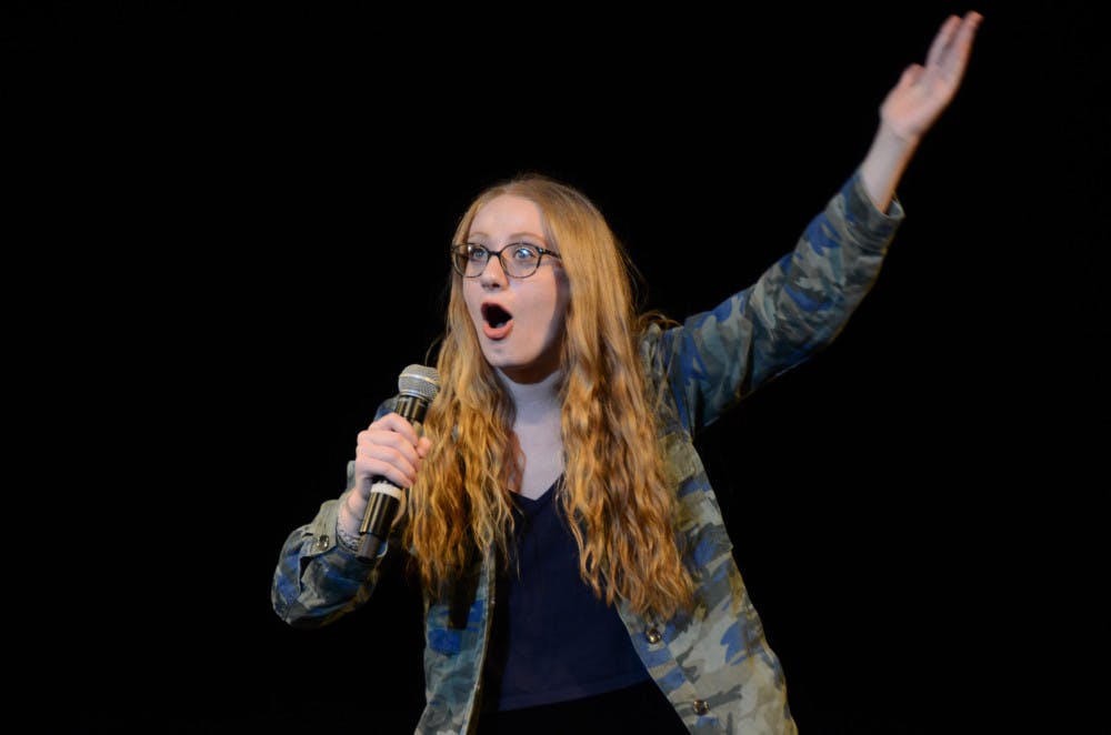 2016-03-16-Natasha-Leggero4556