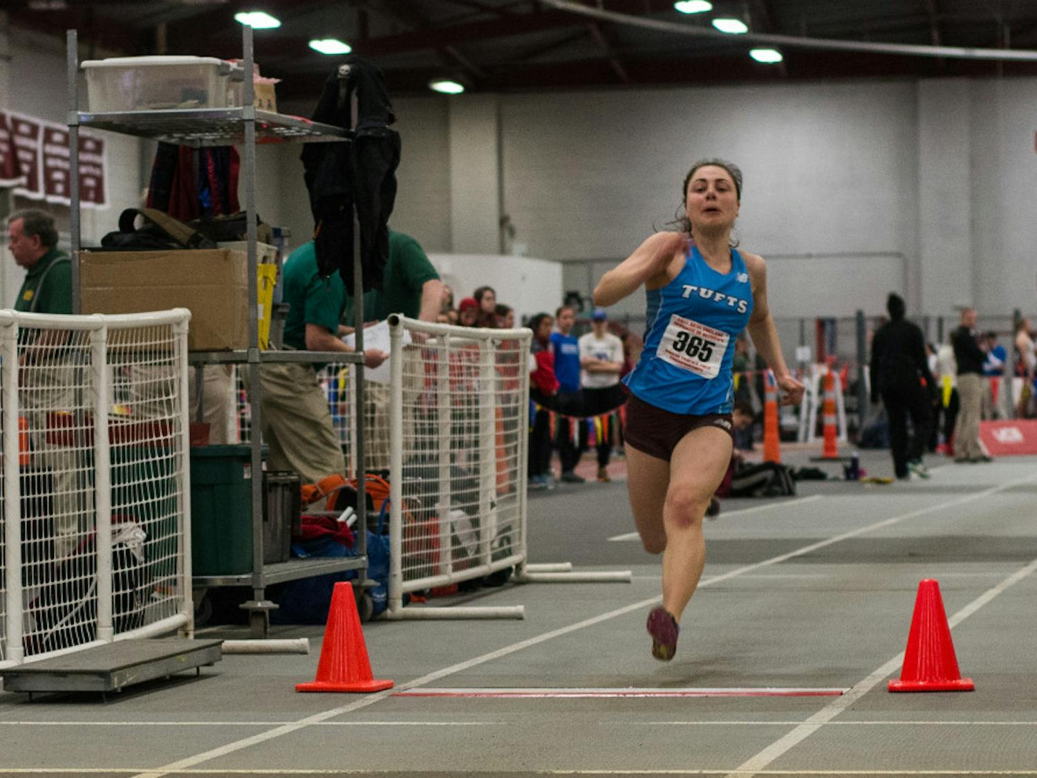 2017-02-18-Womens-Track-and-Field-at-MIT-004