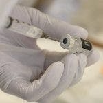 640px-Pfizer-BioNTech_COVID-19_vaccine_2020_F-150x150-1