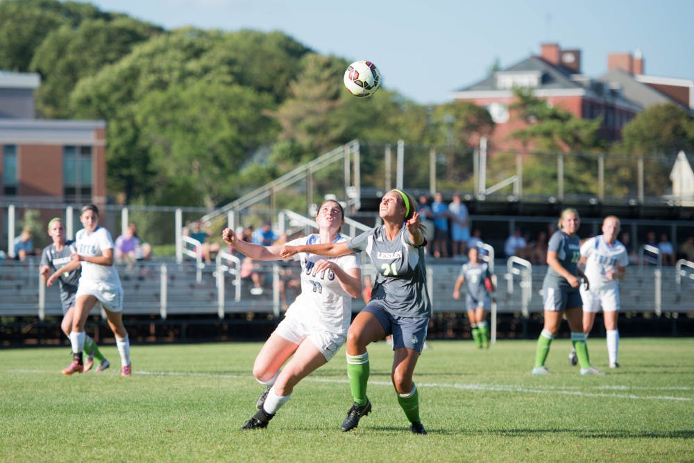 2015-09-09-WSoccer-and-VBall-3626-3