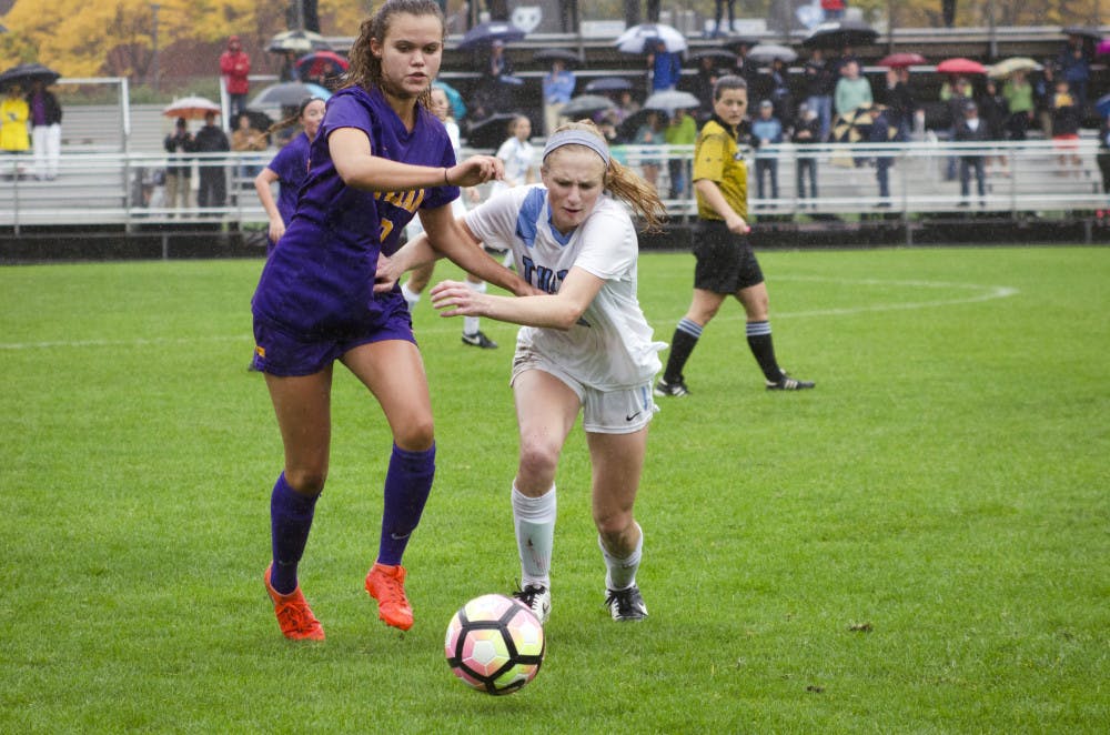 2016-Oct-22-Womens-Soccer100-2