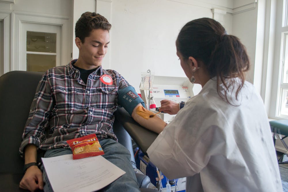 2014-10-20-Blood-Drive-018