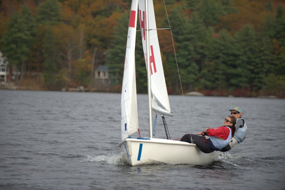 2013-Oct-26-Peak-Foliage-at-UNH-4-1