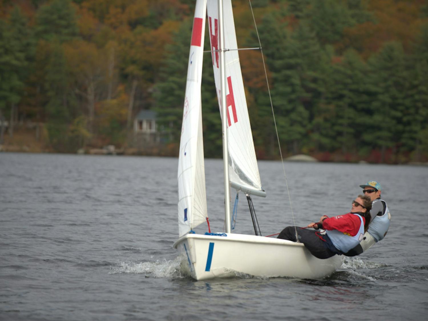 2013-Oct-26-Peak-Foliage-at-UNH-4-1