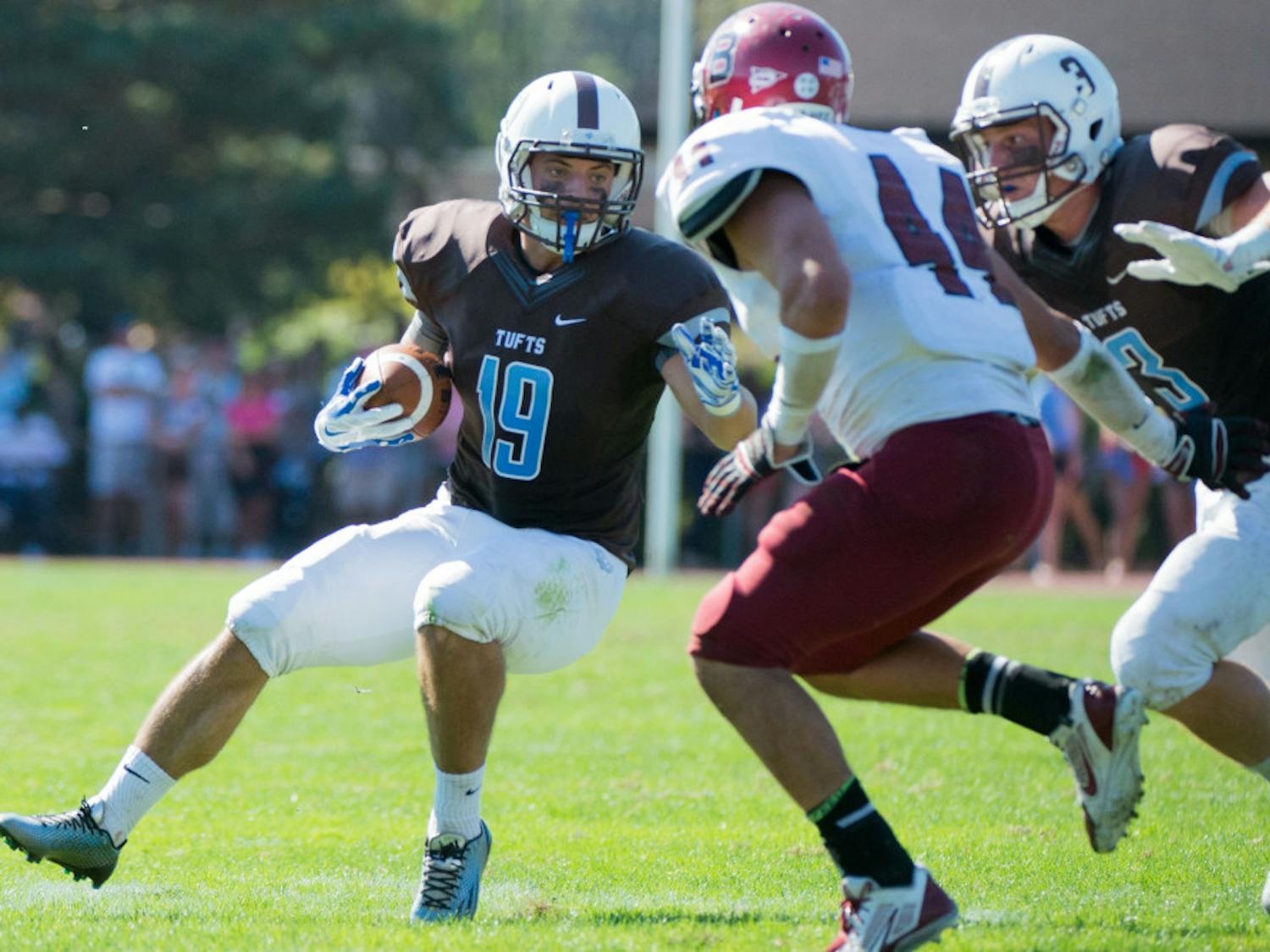 2014-09-27-Tufts-Football-Homecoming-Game-71