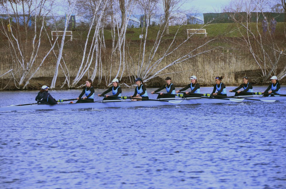 Tufts-crew-w-m-2017-April-8th07