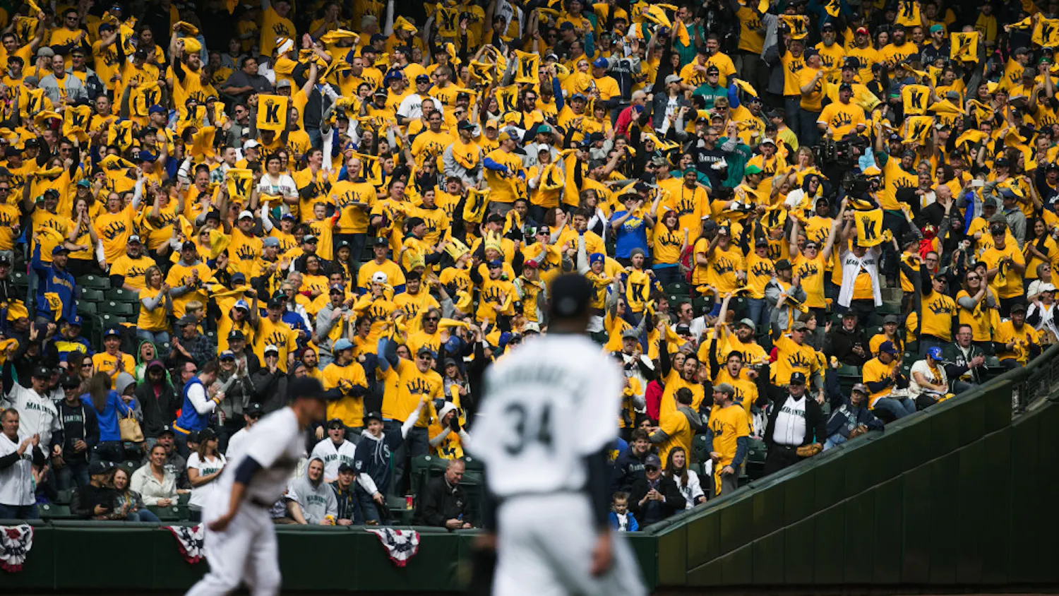 SPORTS_BBA-ANGELS-MARINERS_8_SE