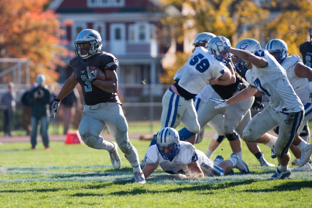 football1-2016-11-05-Football-vs-Colby-167485