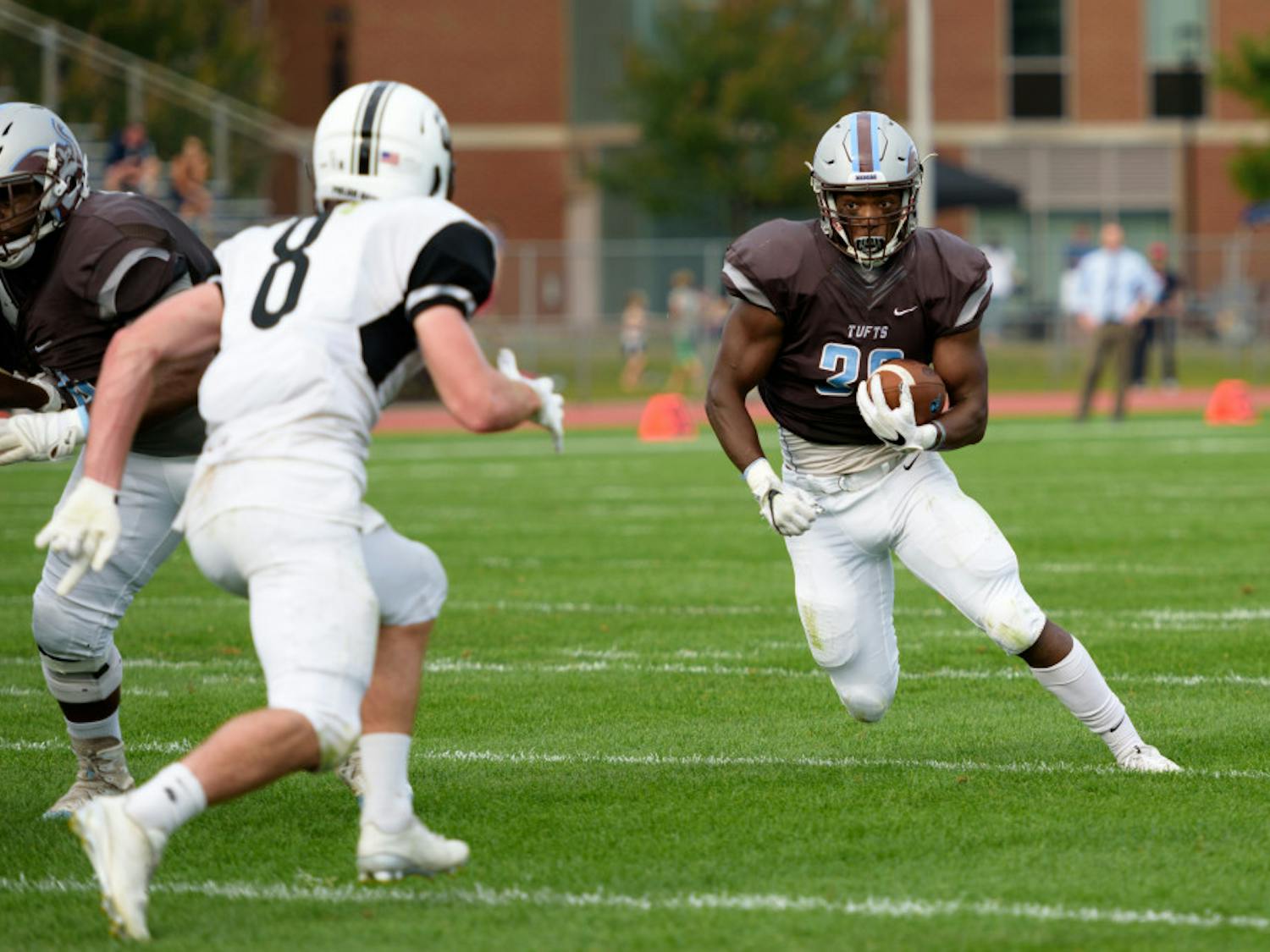 2017-10-07-Football-vs-Bowdoin-0725